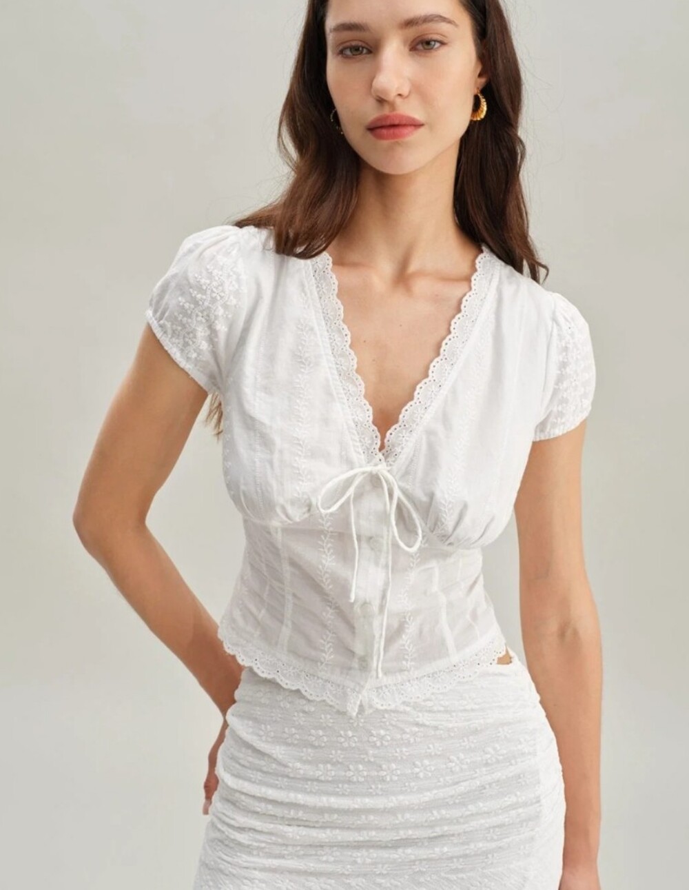 RIHOAS White Textured Cap Sleeve Blouse